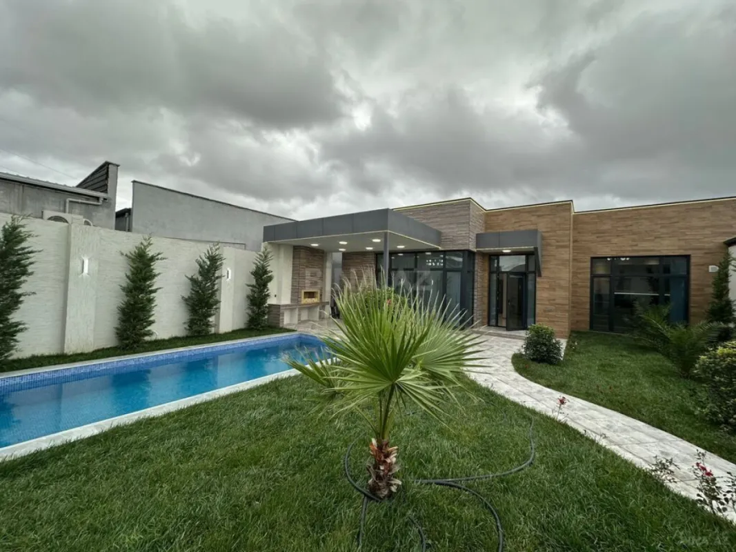 Satılır 4 otaqlı həyət evi 140 m²