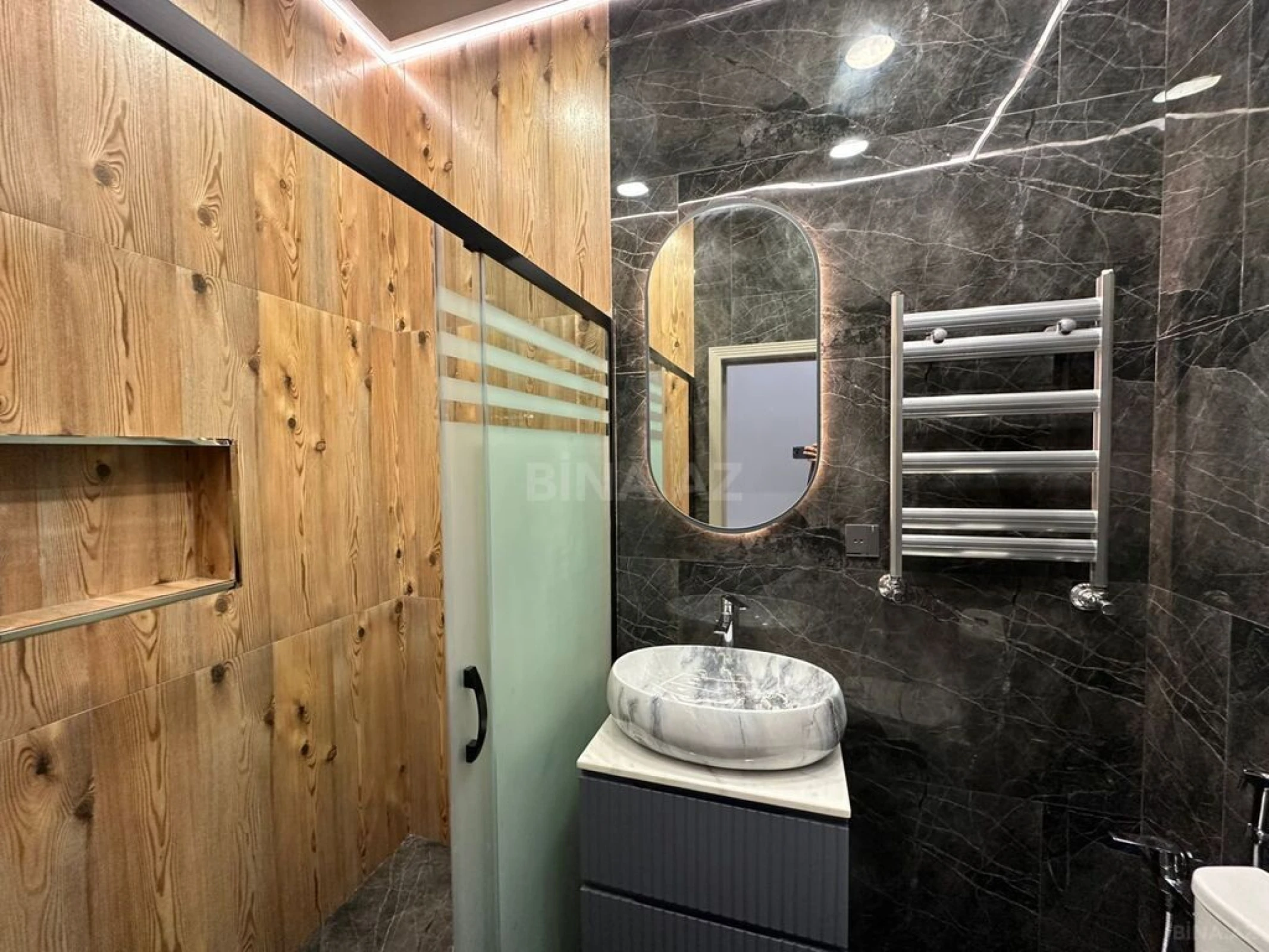Satılır 4 otaqlı həyət evi 140 m²