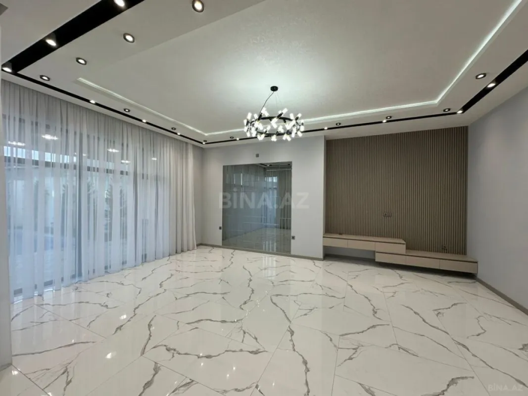 Satılır 4 otaqlı həyət evi 140 m²