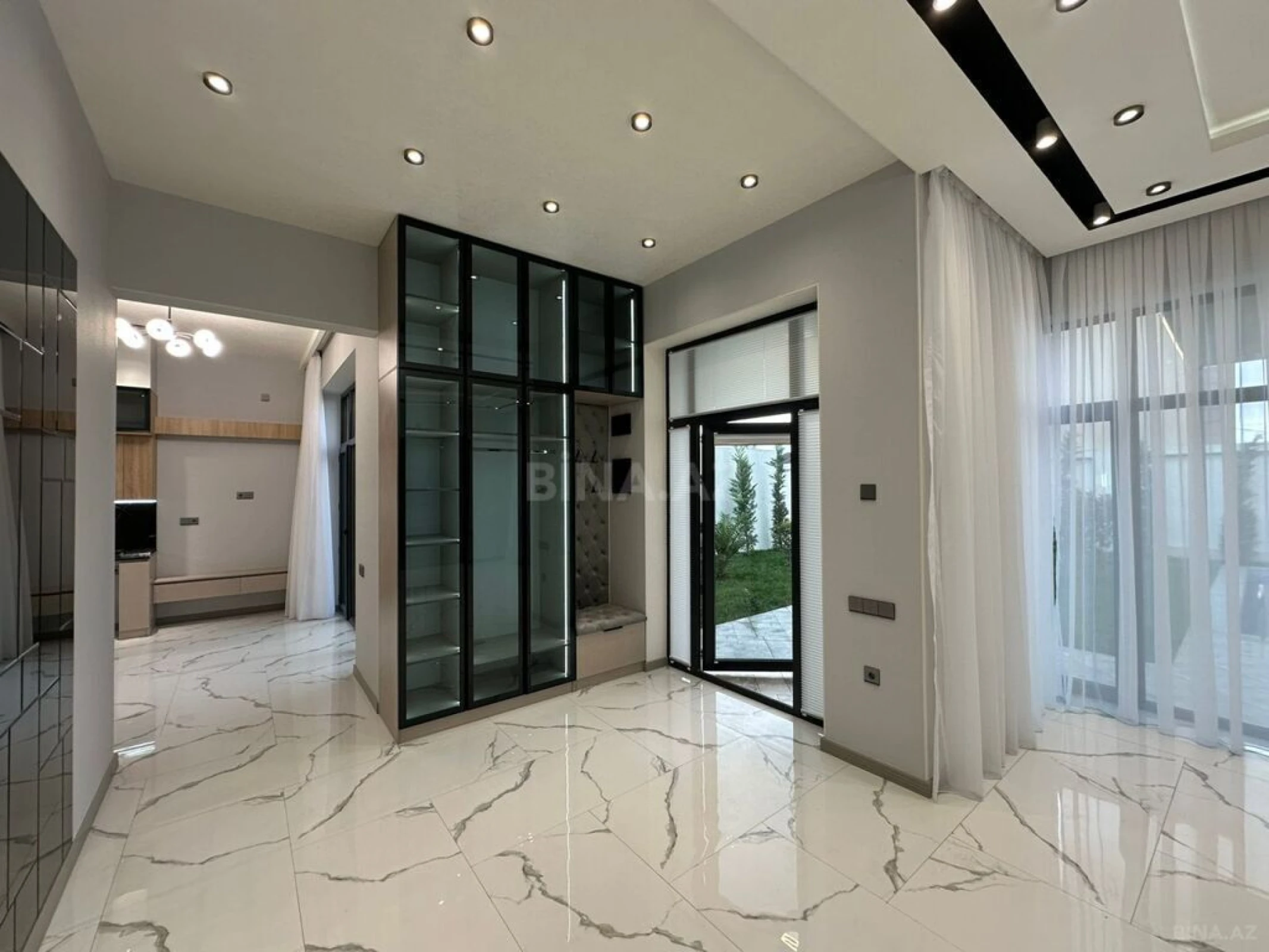 Satılır 4 otaqlı həyət evi 140 m²