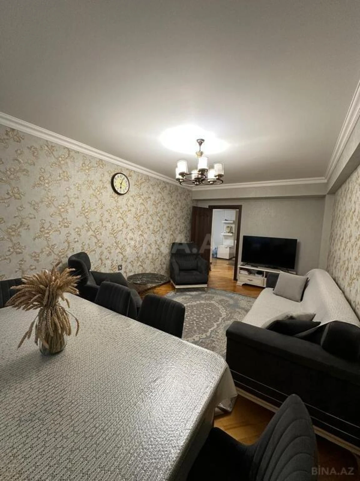 Satılır 3 otaqlı mənzil 110 m²
