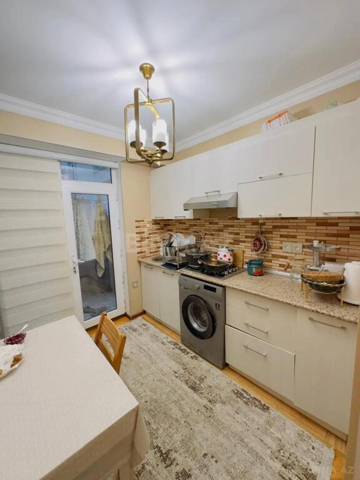 Satılır 3 otaqlı mənzil 110 m²
