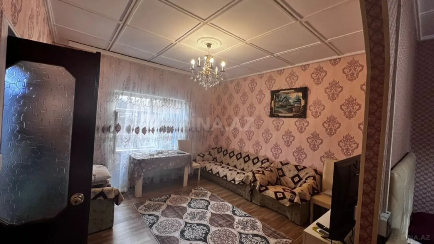 Satılır 3 otaqlı həyət evi 105 m²