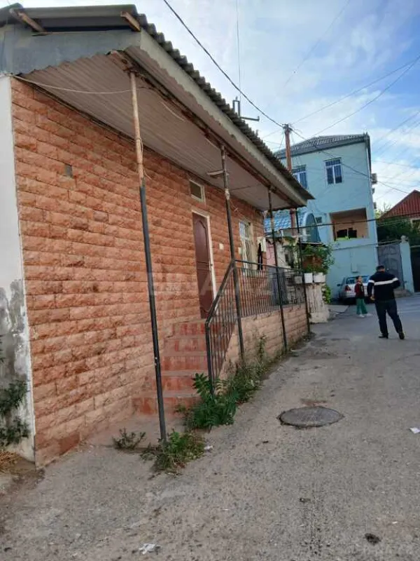 Satılır 3 otaqlı həyət evi 105 m²