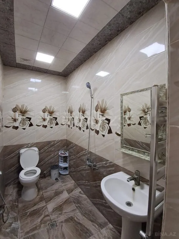 Kirayə verilir 2 otaqlı mənzil 55 m²