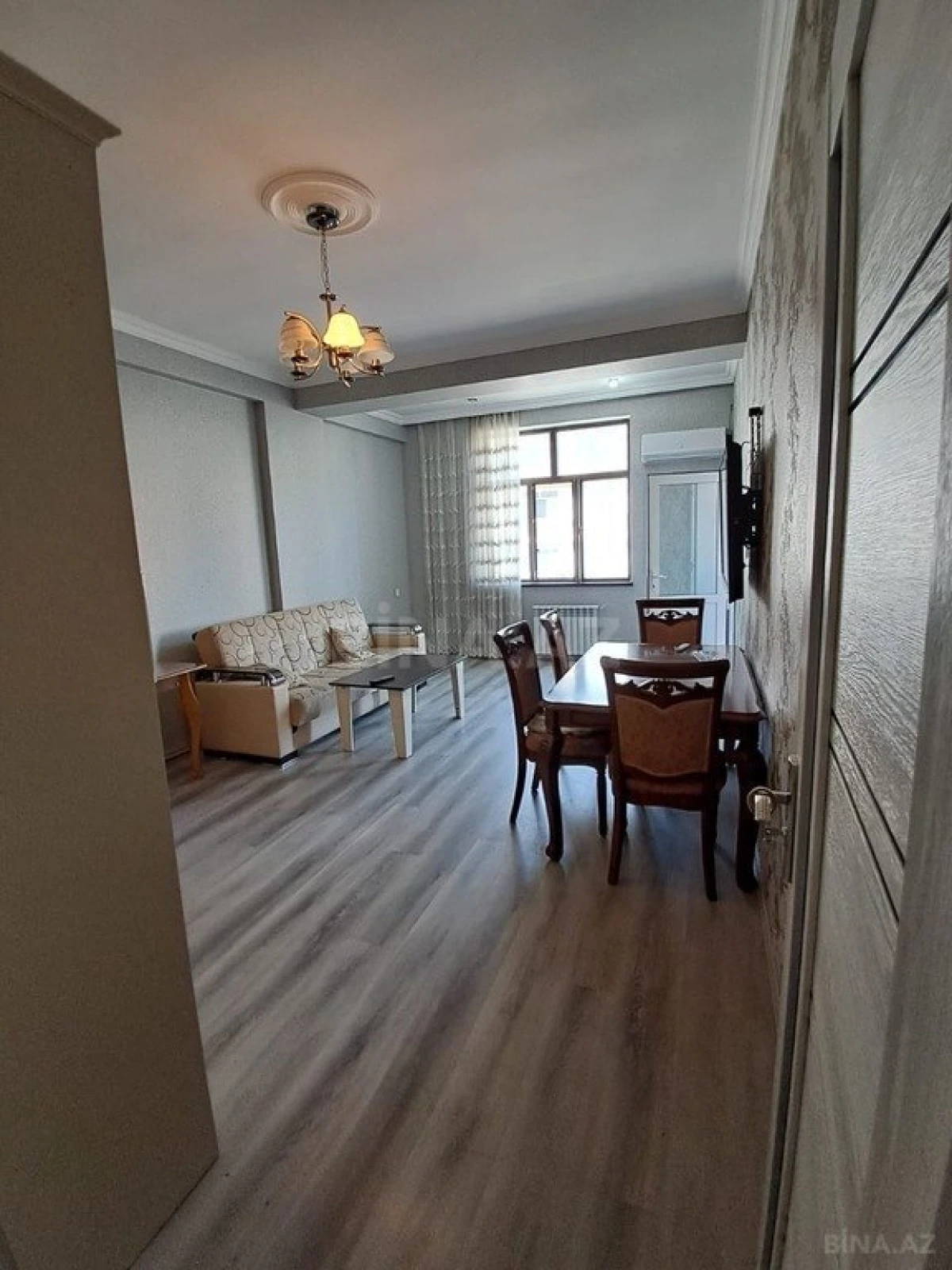 Kirayə verilir 2 otaqlı mənzil 55 m²