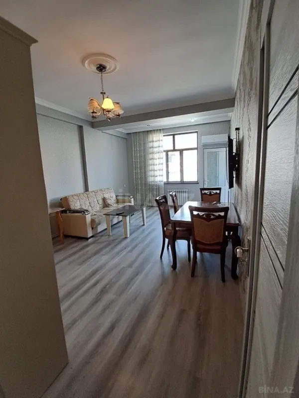 Kirayə verilir 2 otaqlı mənzil 55 m²