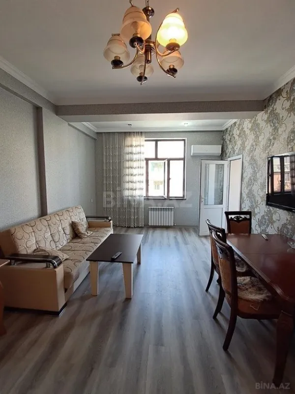 Kirayə verilir 2 otaqlı mənzil 55 m²