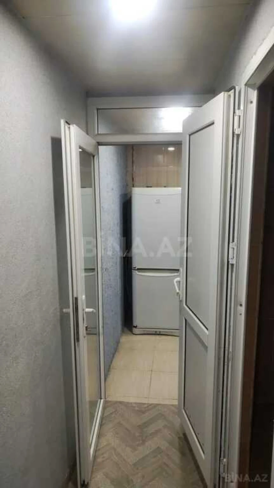 Satılır 2 otaqlı mənzil 58 m²