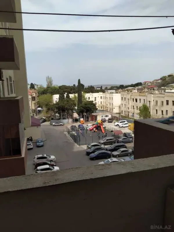 Satılır 2 otaqlı mənzil 58 m²