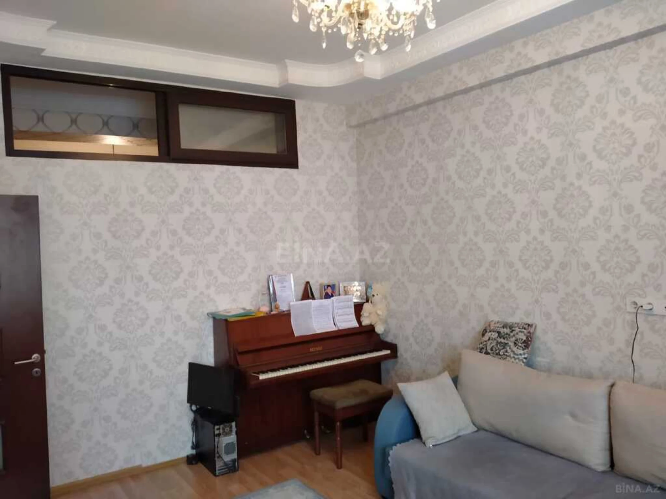 Satılır 2 otaqlı mənzil 58 m²