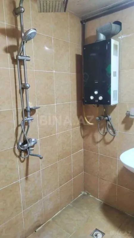 Satılır 2 otaqlı mənzil 58 m²