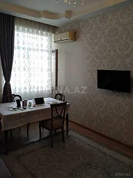 Satılır 2 otaqlı mənzil 58 m²