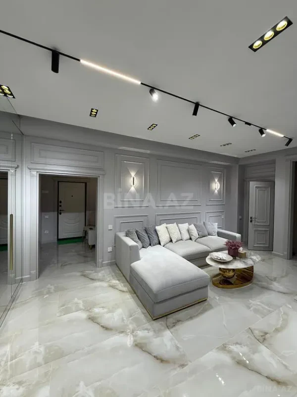 Kirayə verilir 3 otaqlı mənzil 120 m²