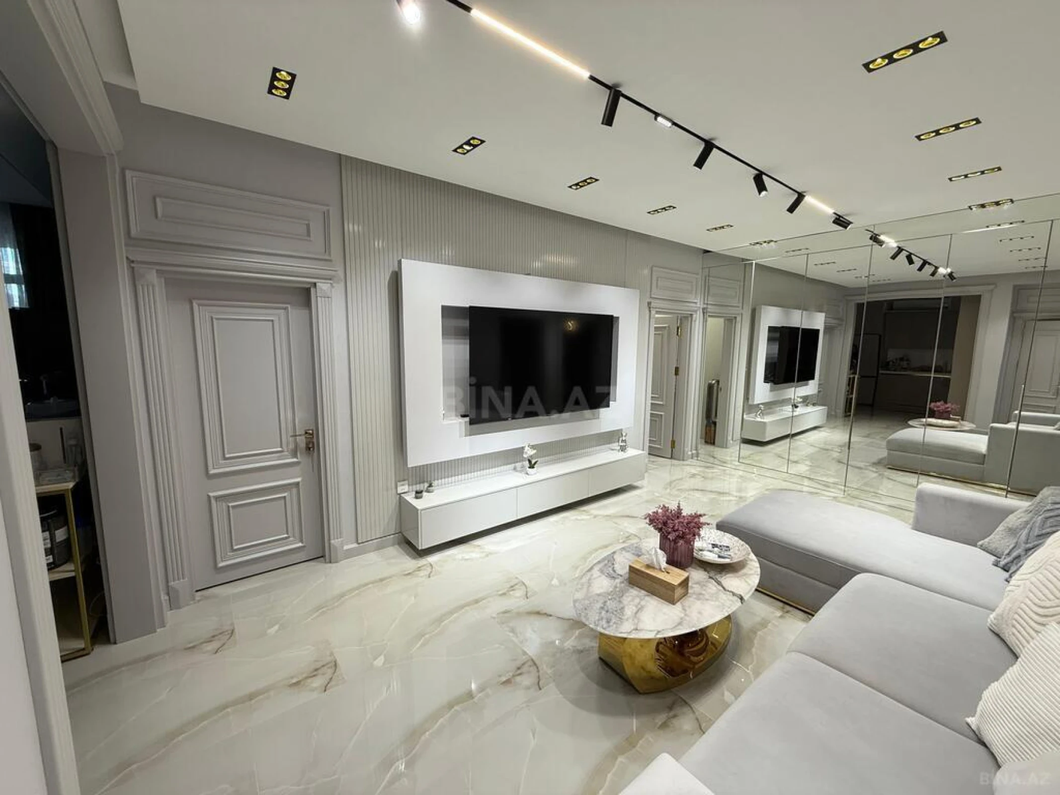 Kirayə verilir 3 otaqlı mənzil 120 m²