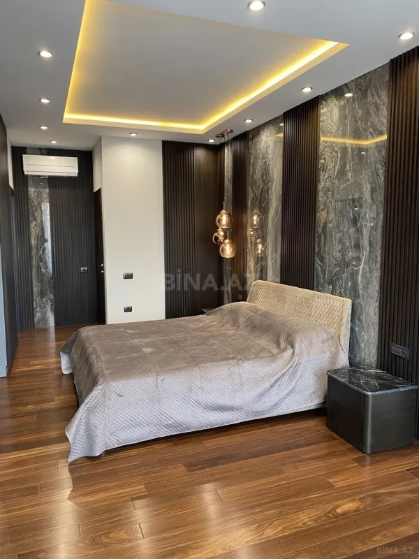 Satılır 2 otaqlı mənzil 94 m²