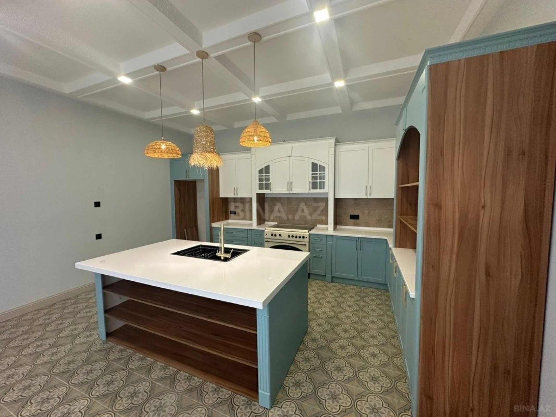 Satılır 4 otaqlı həyət evi 185 m²