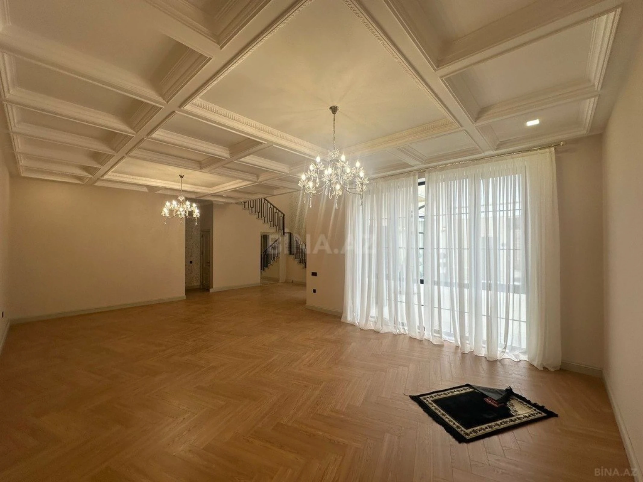 Satılır 4 otaqlı həyət evi 185 m²