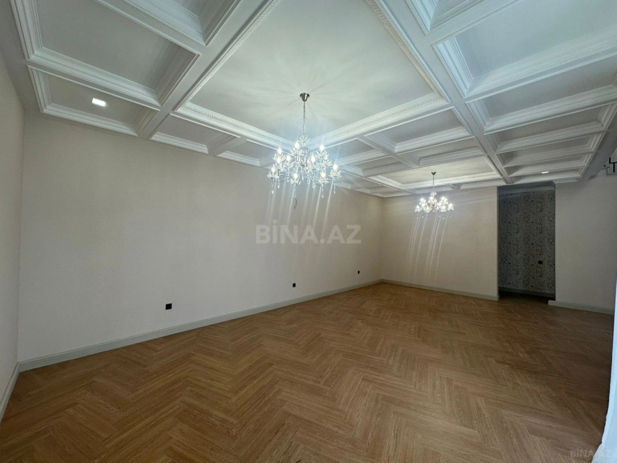 Satılır 4 otaqlı həyət evi 185 m²