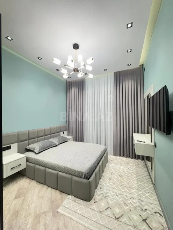 Satılır 3 otaqlı həyət evi 180 m²