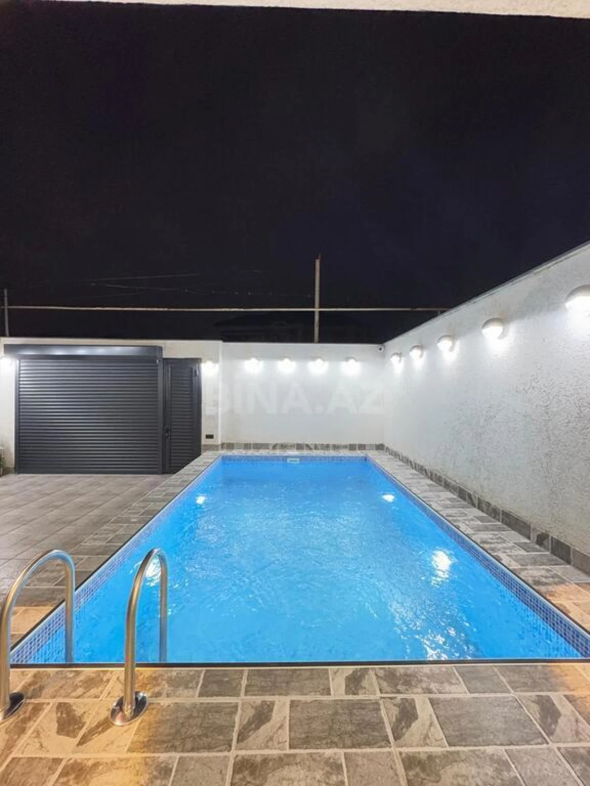 Satılır 3 otaqlı həyət evi 180 m²