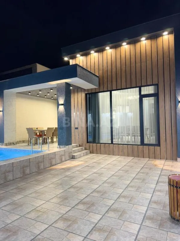 Satılır 3 otaqlı həyət evi 180 m²