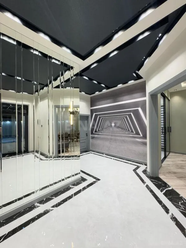 Satılır 3 otaqlı həyət evi 180 m²