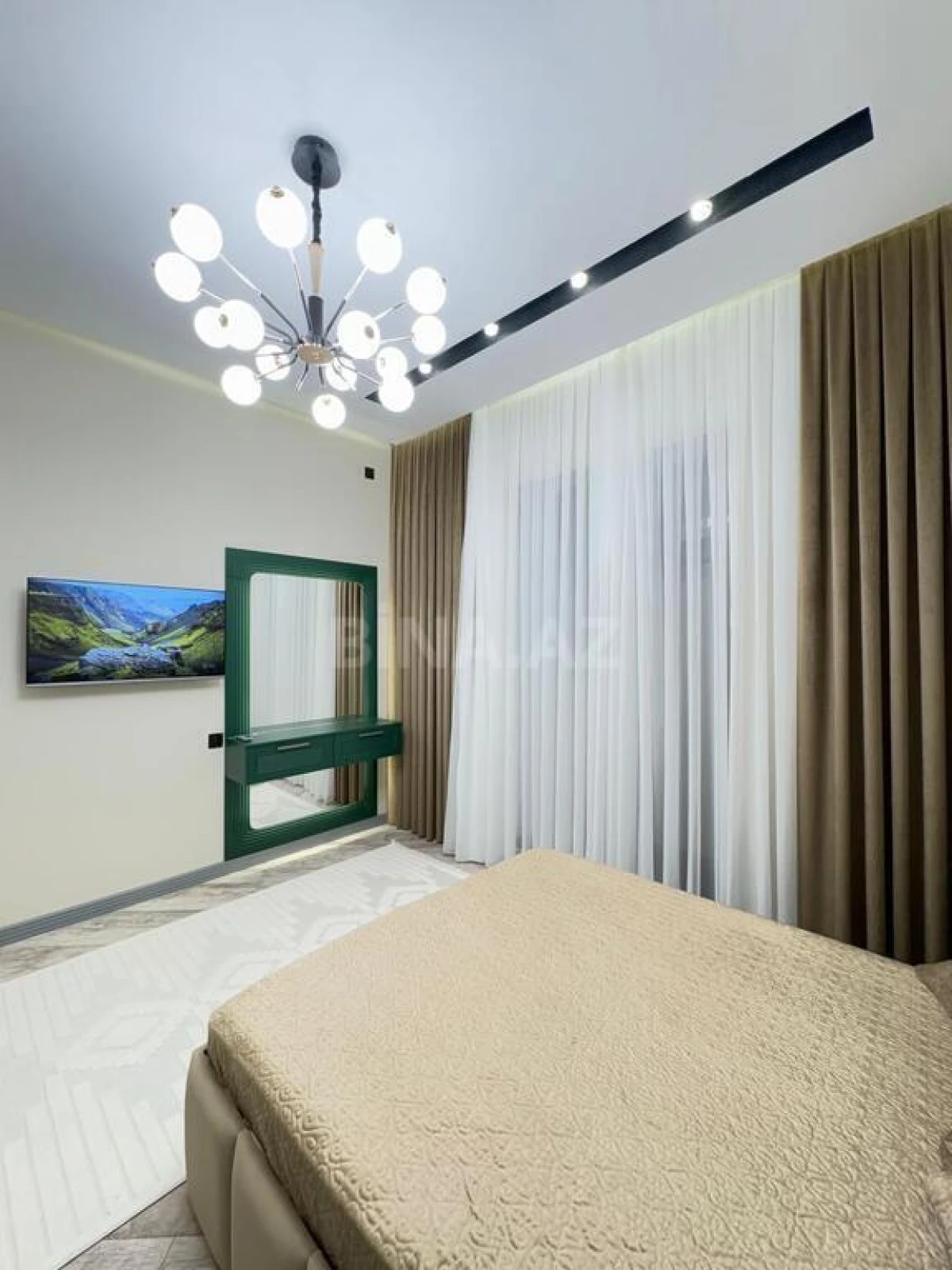 Satılır 3 otaqlı həyət evi 180 m²