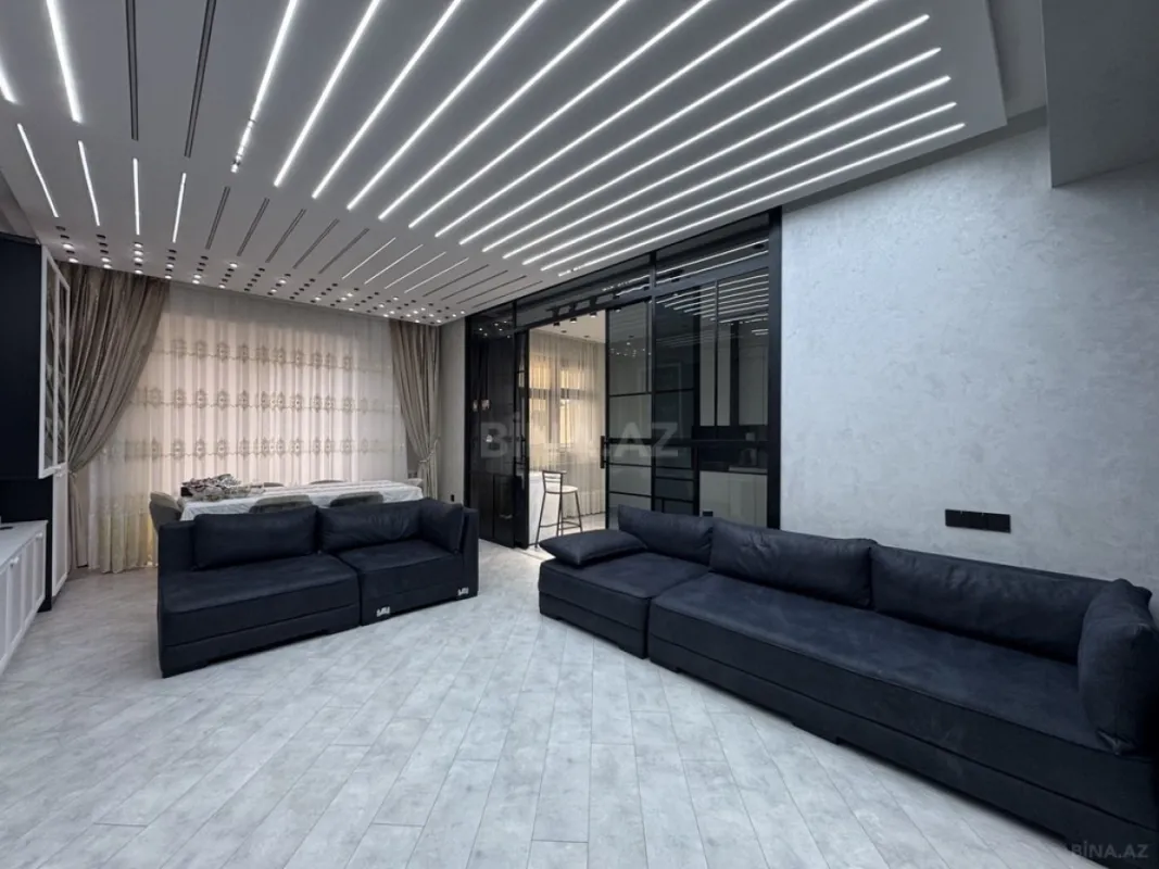 Satılır 3 otaqlı mənzil 116 m²