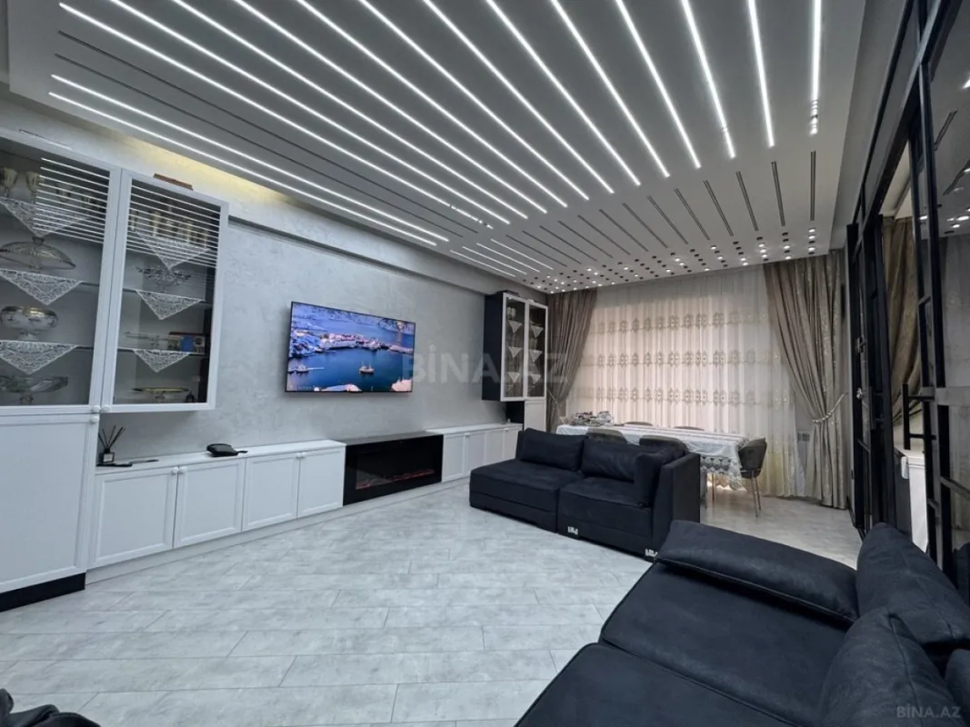 Satılır 3 otaqlı mənzil 116 m²