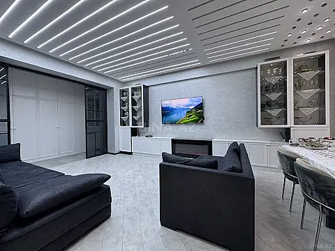 Satılır 3 otaqlı mənzil 116 m²