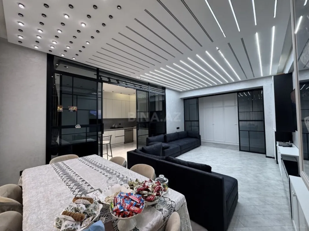 Satılır 3 otaqlı mənzil 116 m²