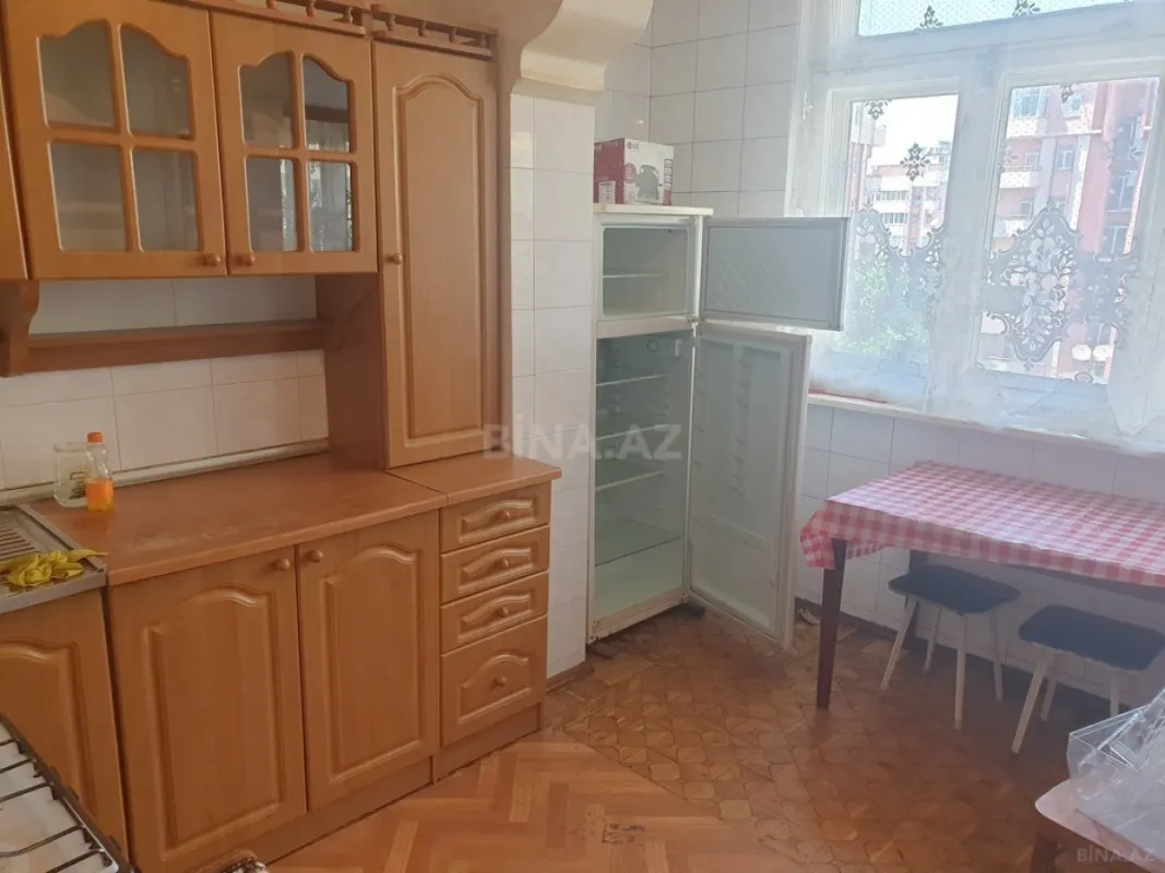 Kirayə verilir 3 otaqlı mənzil 80 m²