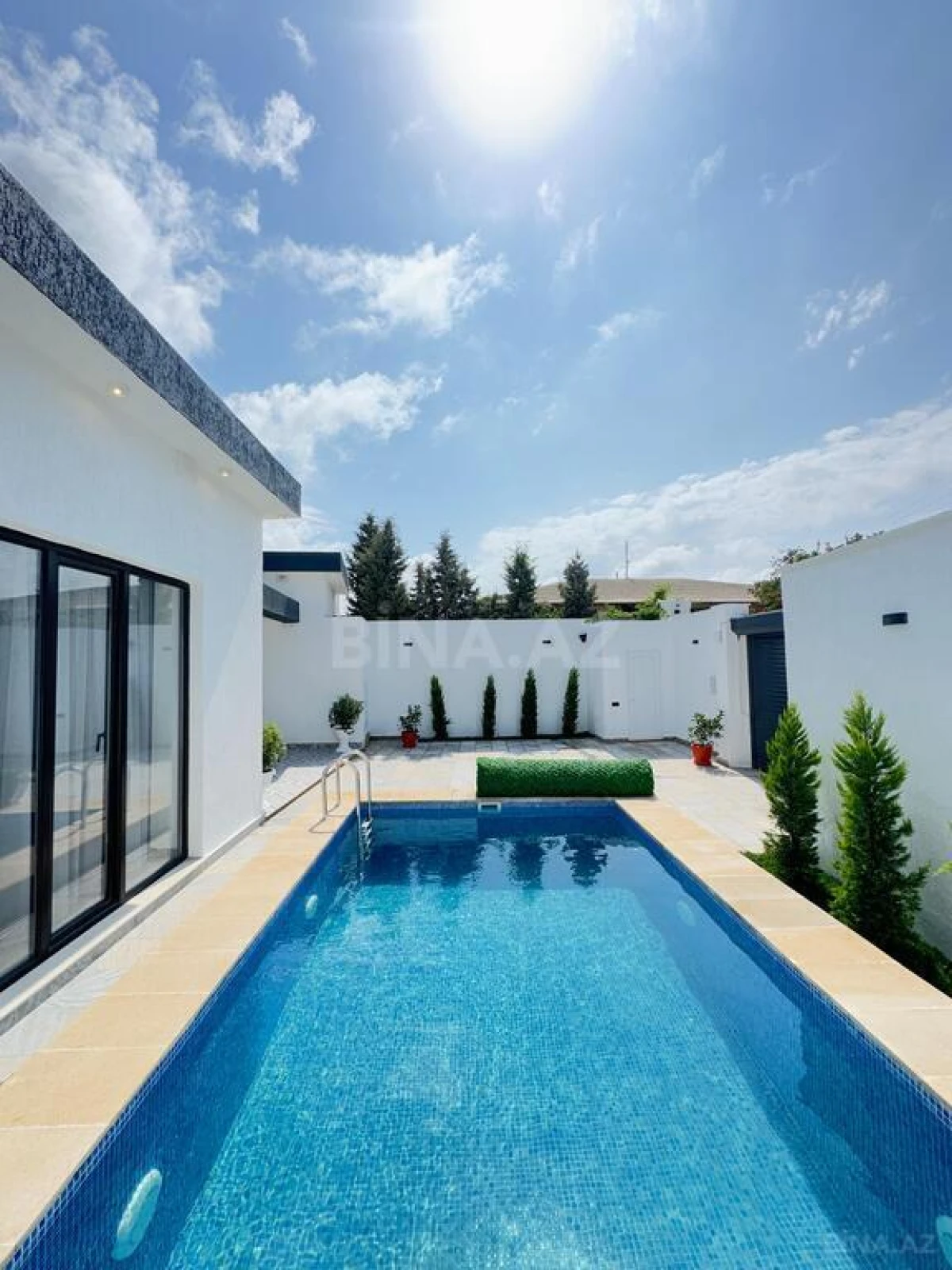 Satılır 4 otaqlı həyət evi 170 m²