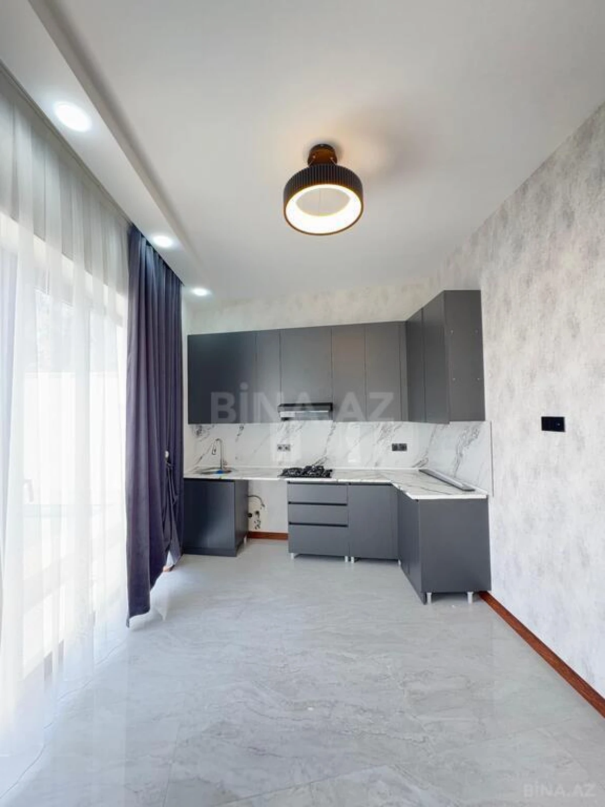 Satılır 4 otaqlı həyət evi 170 m²