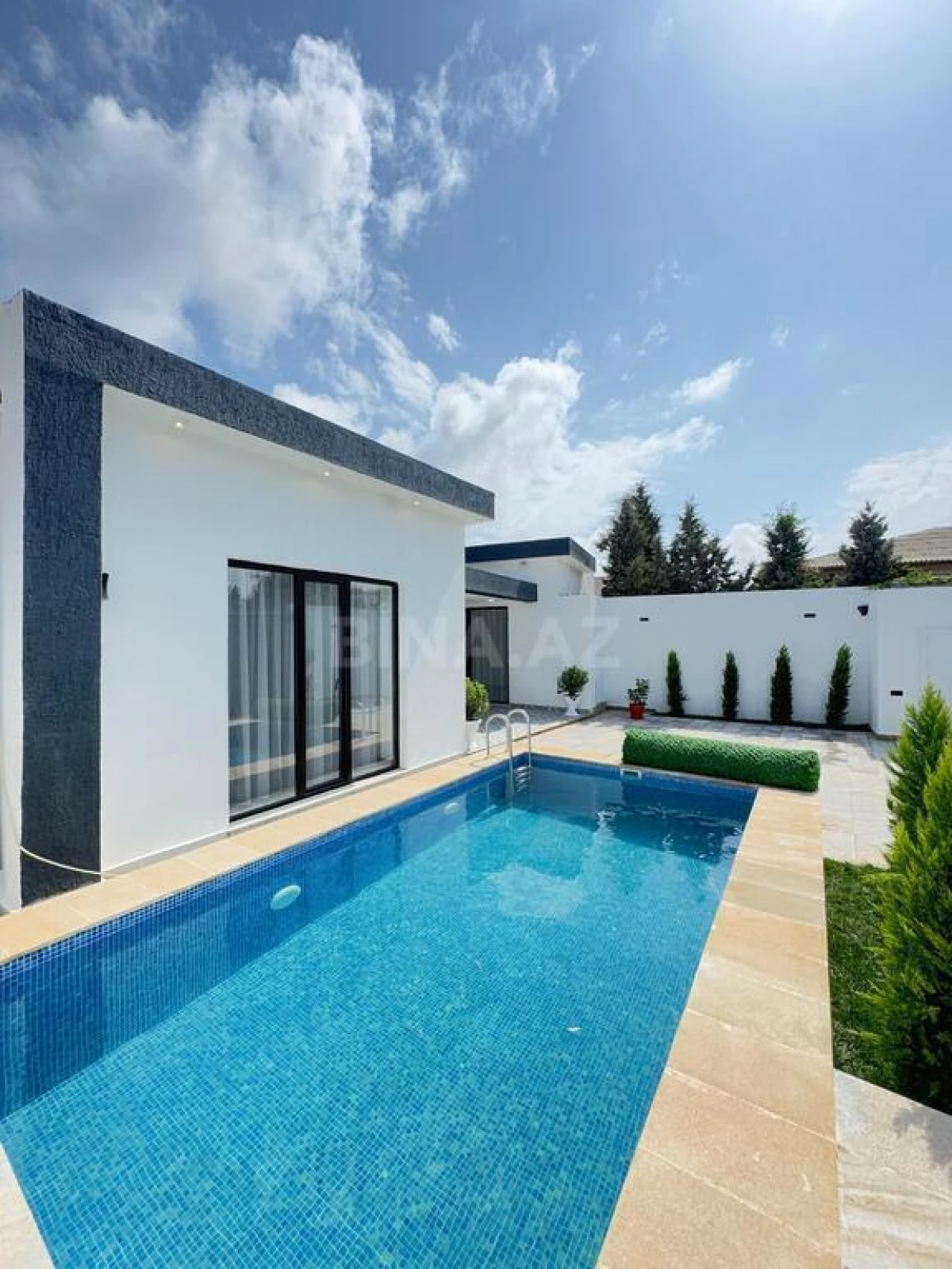 Satılır 4 otaqlı həyət evi 170 m²