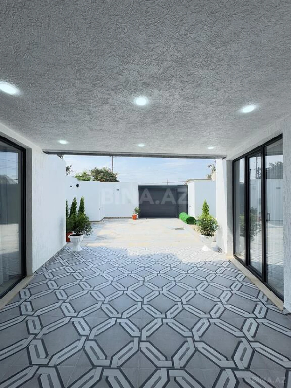 Satılır 4 otaqlı həyət evi 170 m²