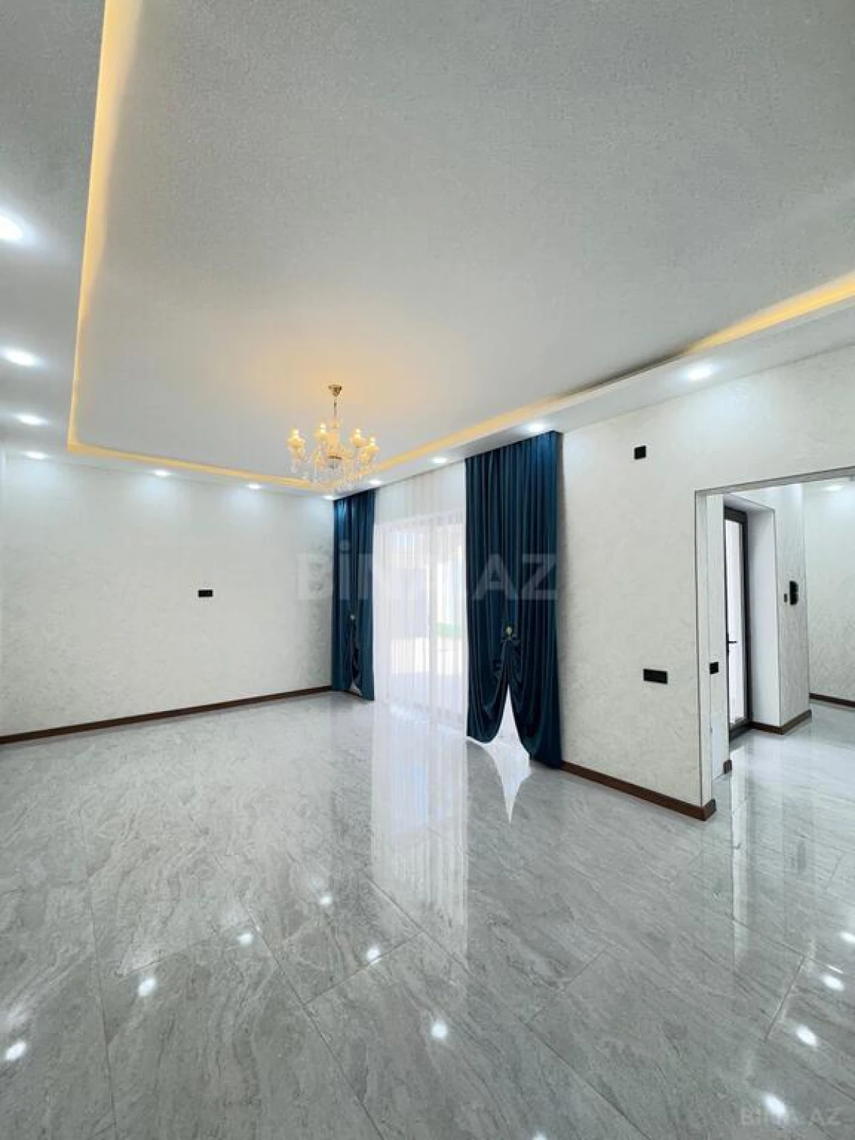 Satılır 4 otaqlı həyət evi 170 m²