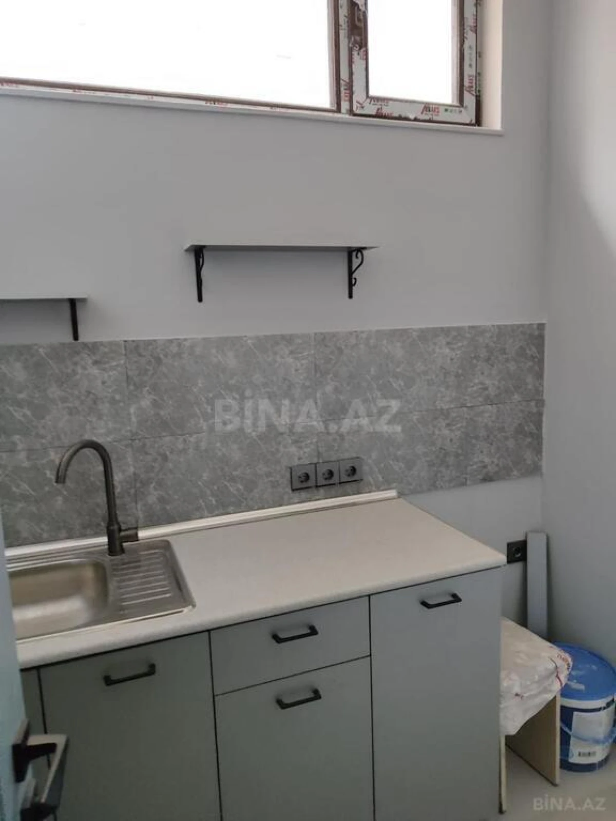 Kirayə verilir obyekt 90 m²