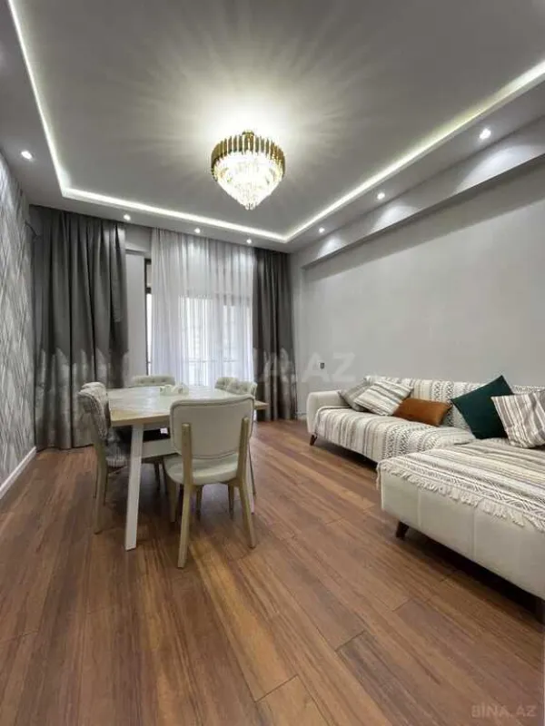 Satılır 2 otaqlı mənzil 65 m²