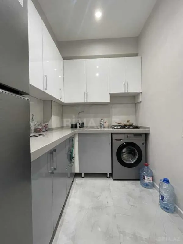 Satılır 2 otaqlı mənzil 65 m²