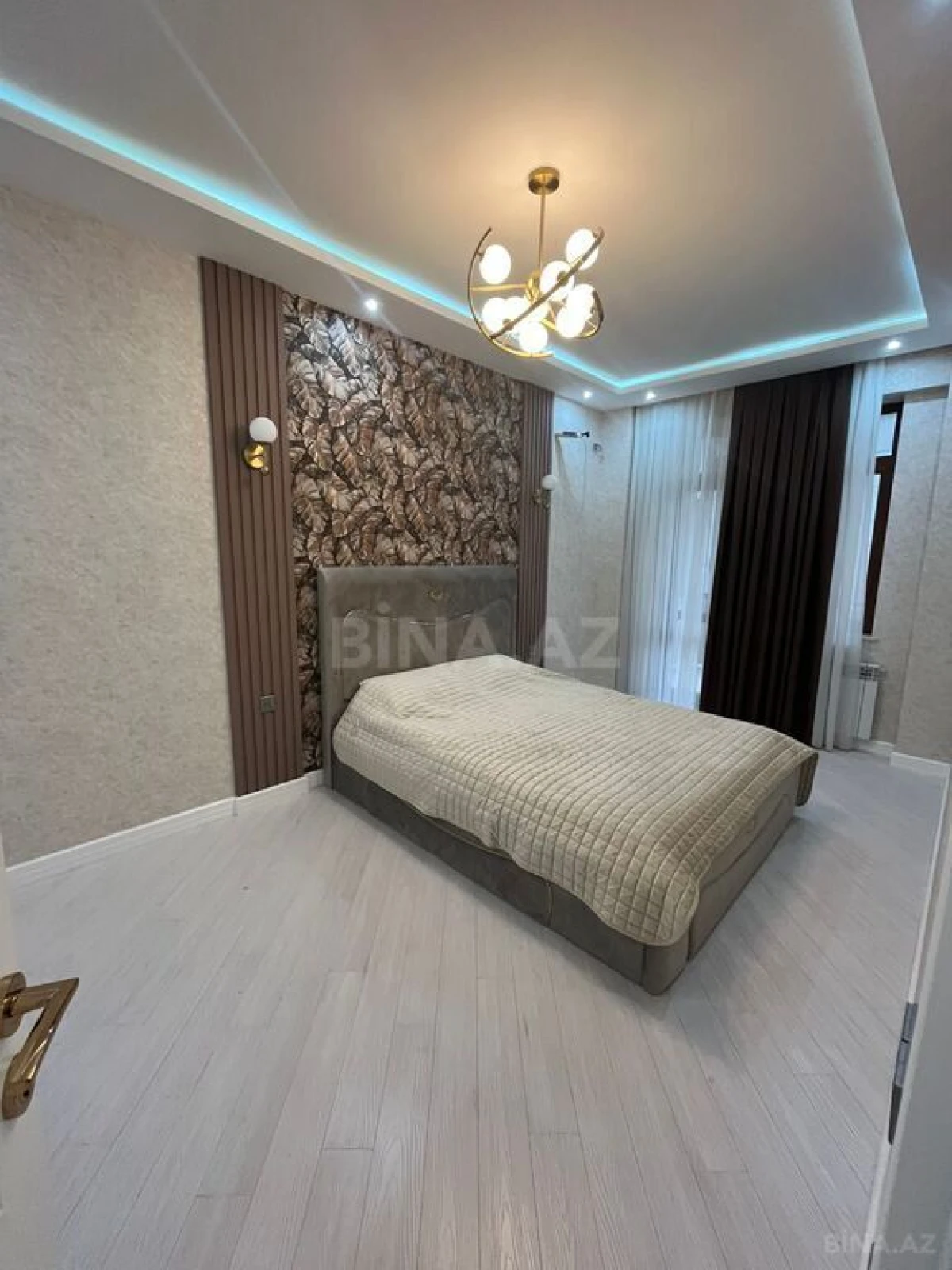 Kirayə verilir 3 otaqlı mənzil 110 m²