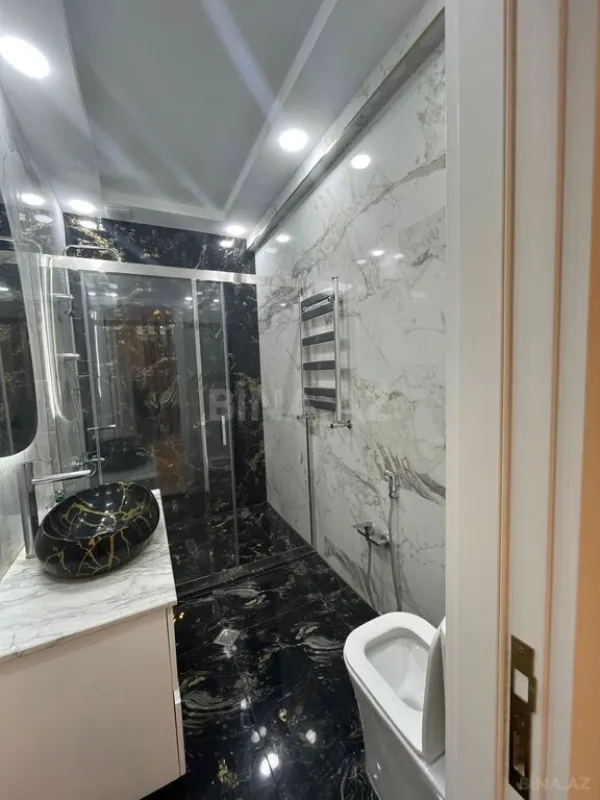 Kirayə verilir 3 otaqlı mənzil 110 m²