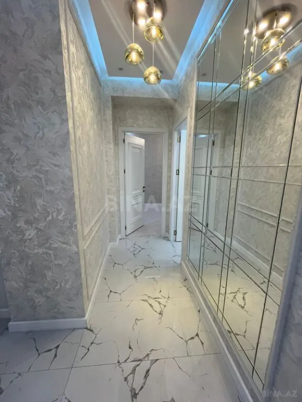 Kirayə verilir 3 otaqlı mənzil 110 m²