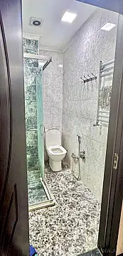 Satılır 2 otaqlı mənzil 60 m²