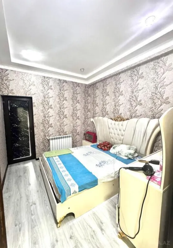 Satılır 2 otaqlı mənzil 60 m²