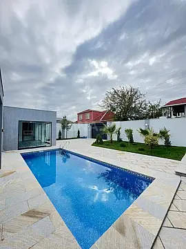 Satılır 4 otaqlı həyət evi 170 m²