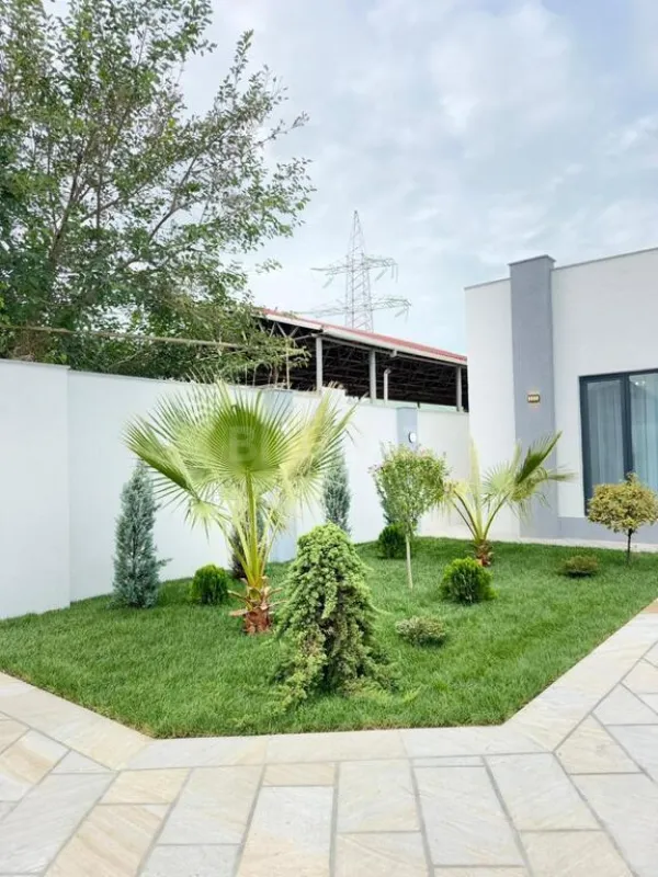 Satılır 4 otaqlı həyət evi 170 m²