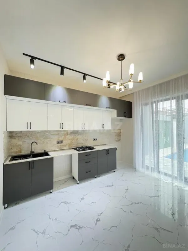 Satılır 4 otaqlı həyət evi 170 m²