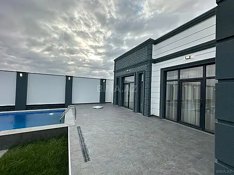 Satılır 4 otaqlı həyət evi 220 m²